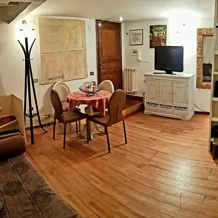 Navona House Apartment